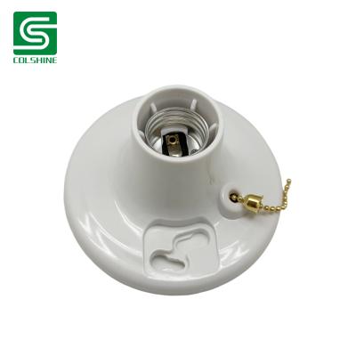 Chine OEM White E26 Round Plastic Base Screw Light Bulb Lamp Socket Holder Electrical Keyless Bulb Fitting Fabricant